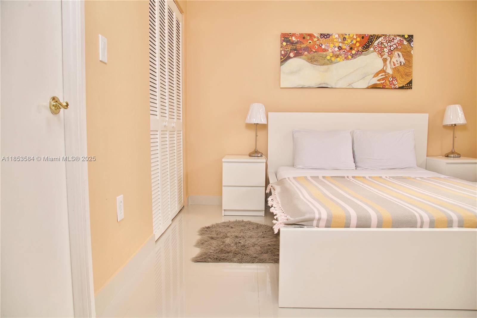 Sunny Isles Beach, FL 33160,210 174th St #1107
