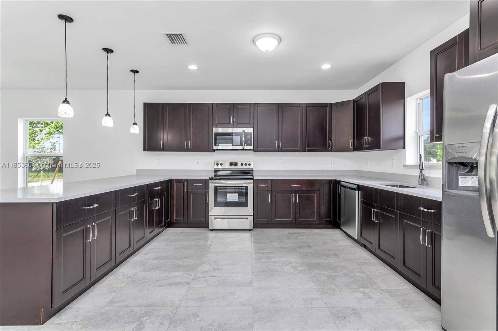 Fort Lauderdale, FL 33311,2360 NW 14th St #-