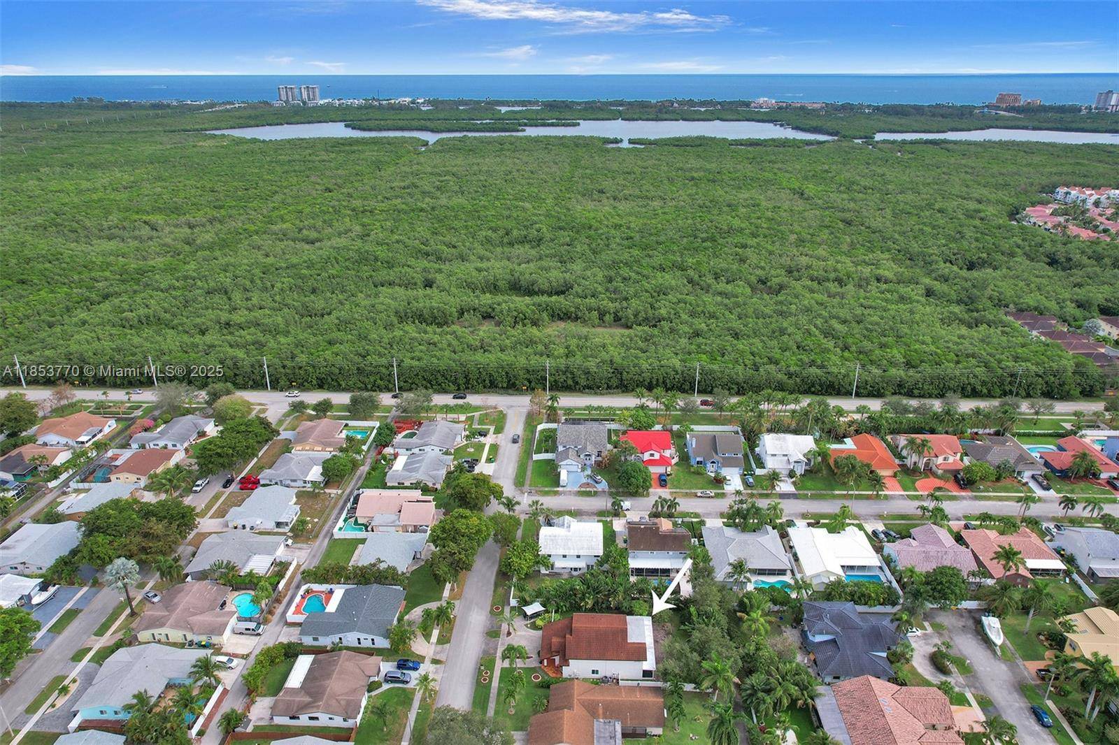 Dania Beach, FL 33004,426 SE 5th St