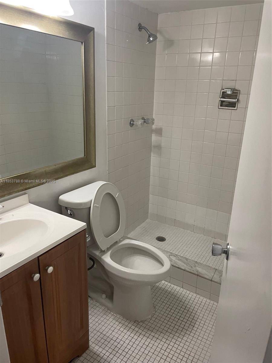 Coral Springs, FL 33071,1075 Riverside Dr #203