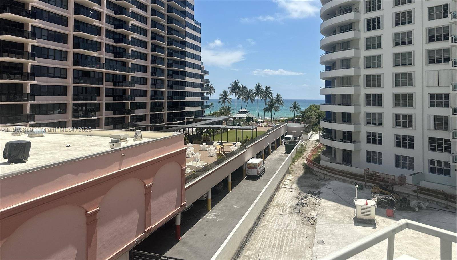 Miami Beach, FL 33140,5161 Collins Ave #504