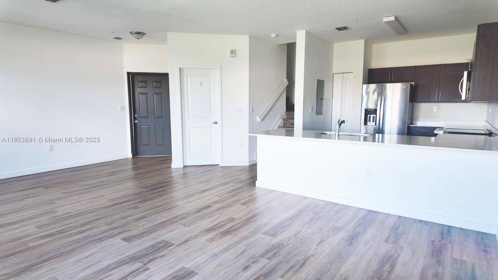 Miami, FL 33196,15560 SW 136 St ##3-206