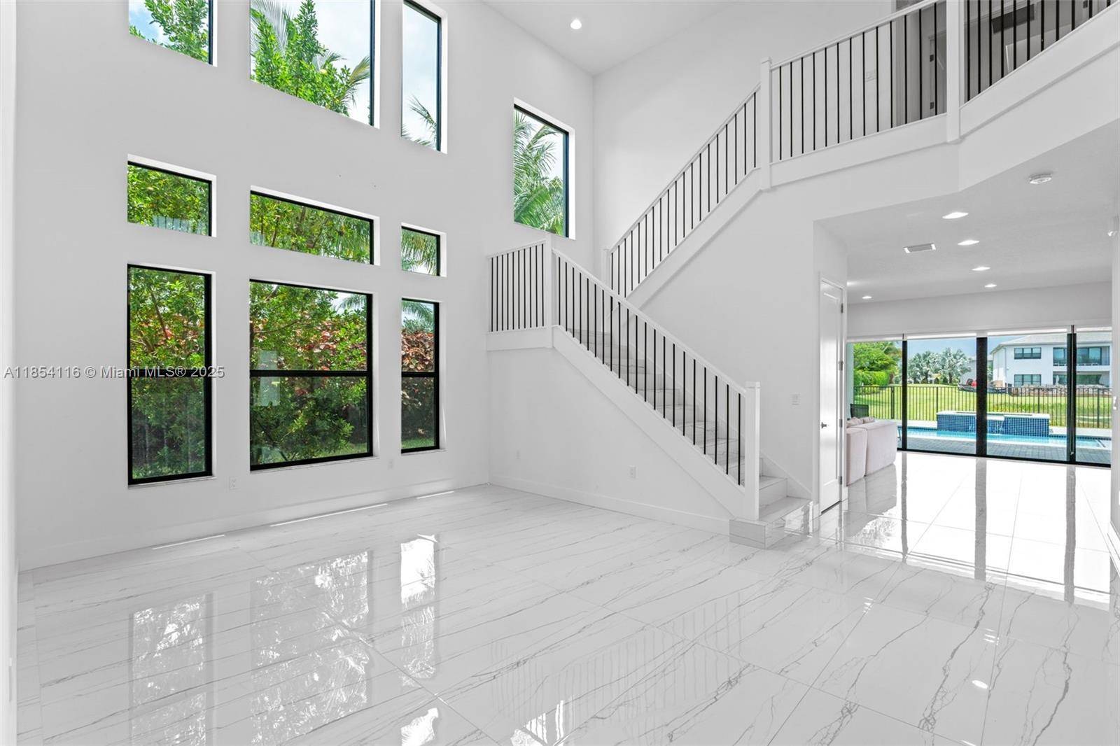 Boca Raton, FL 33496,17117 Teton River road