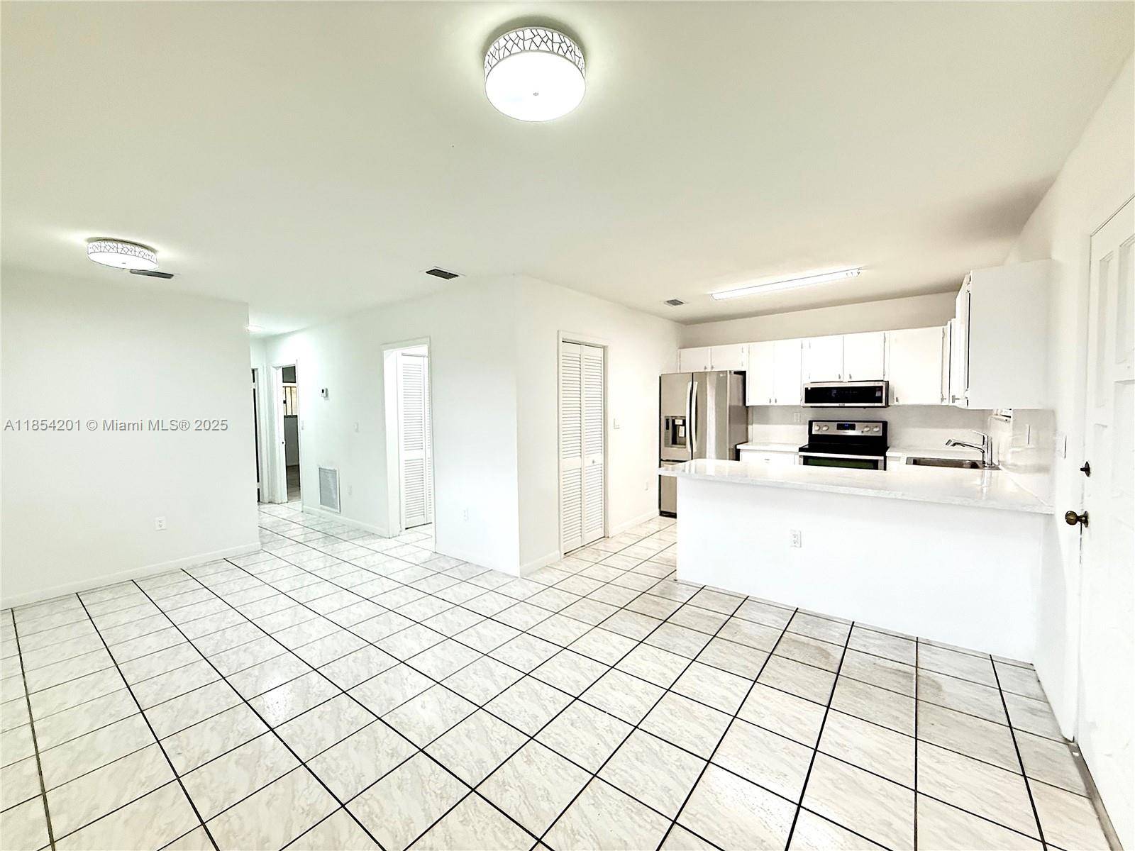 Miami, FL 33147,10273 NW 25th Ave #1