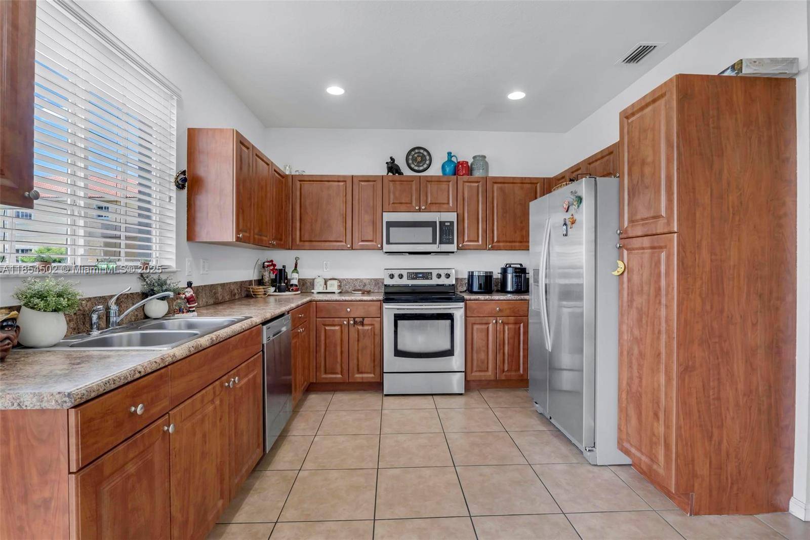 Oakland Park, FL 33309,3257 NW 31st Ter