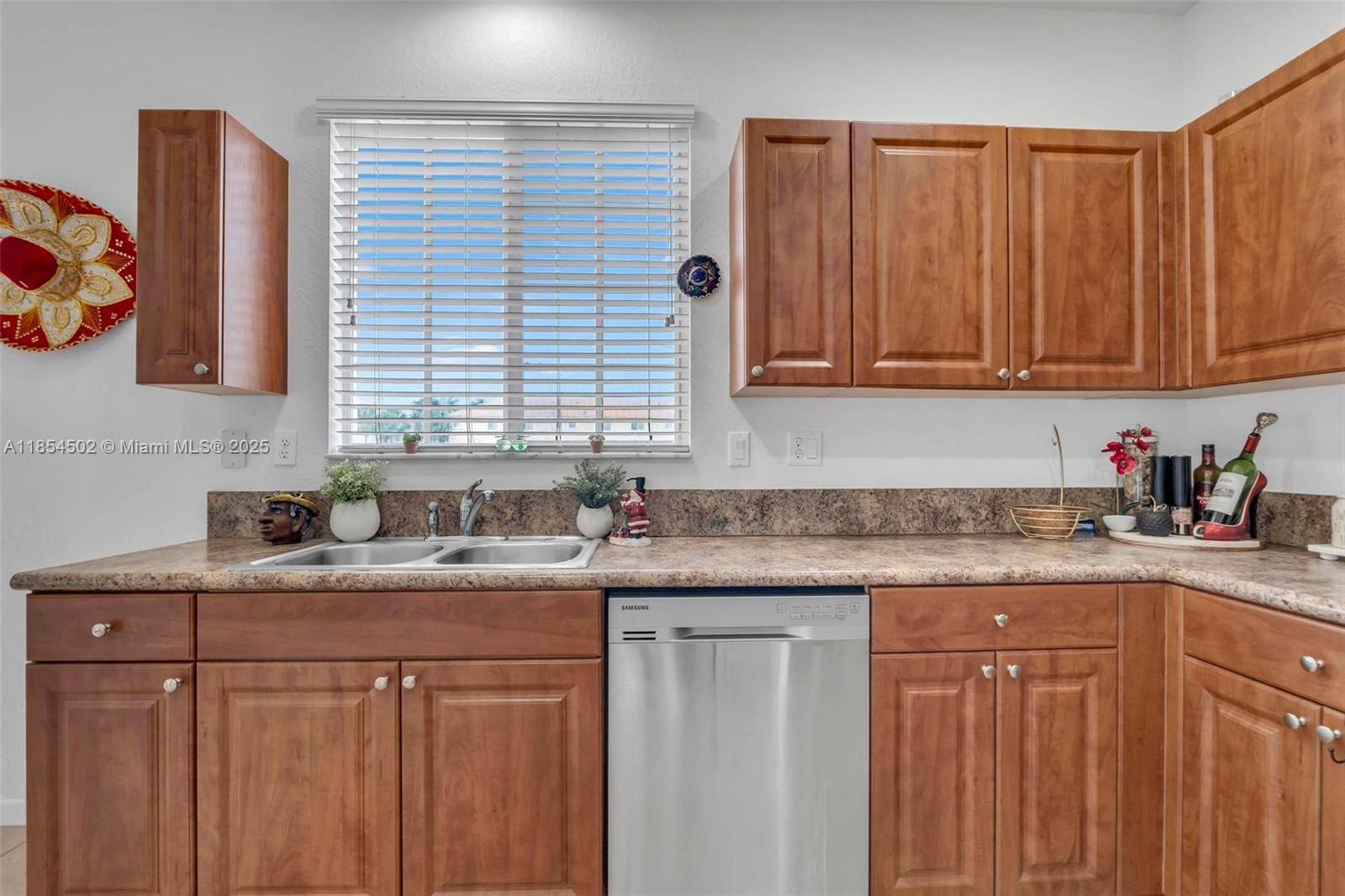 Oakland Park, FL 33309,3257 NW 31st Ter