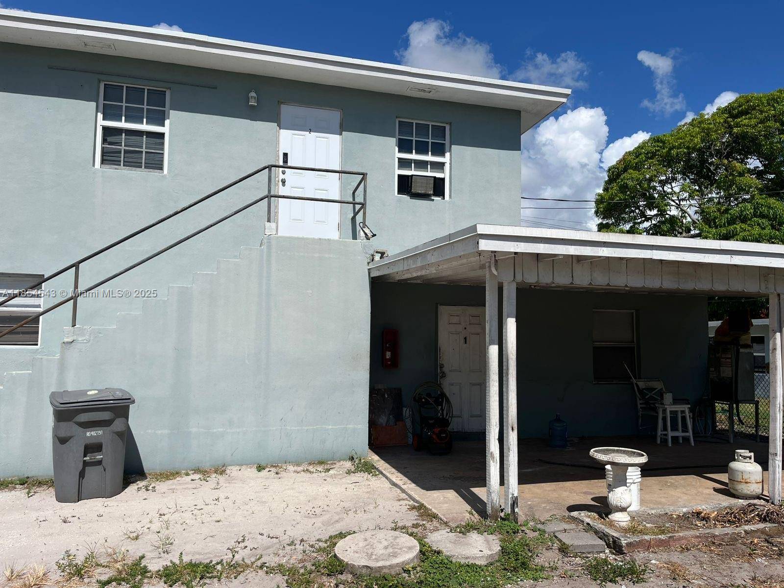 Lake Worth, FL 33462,1221 Miner Rd #1