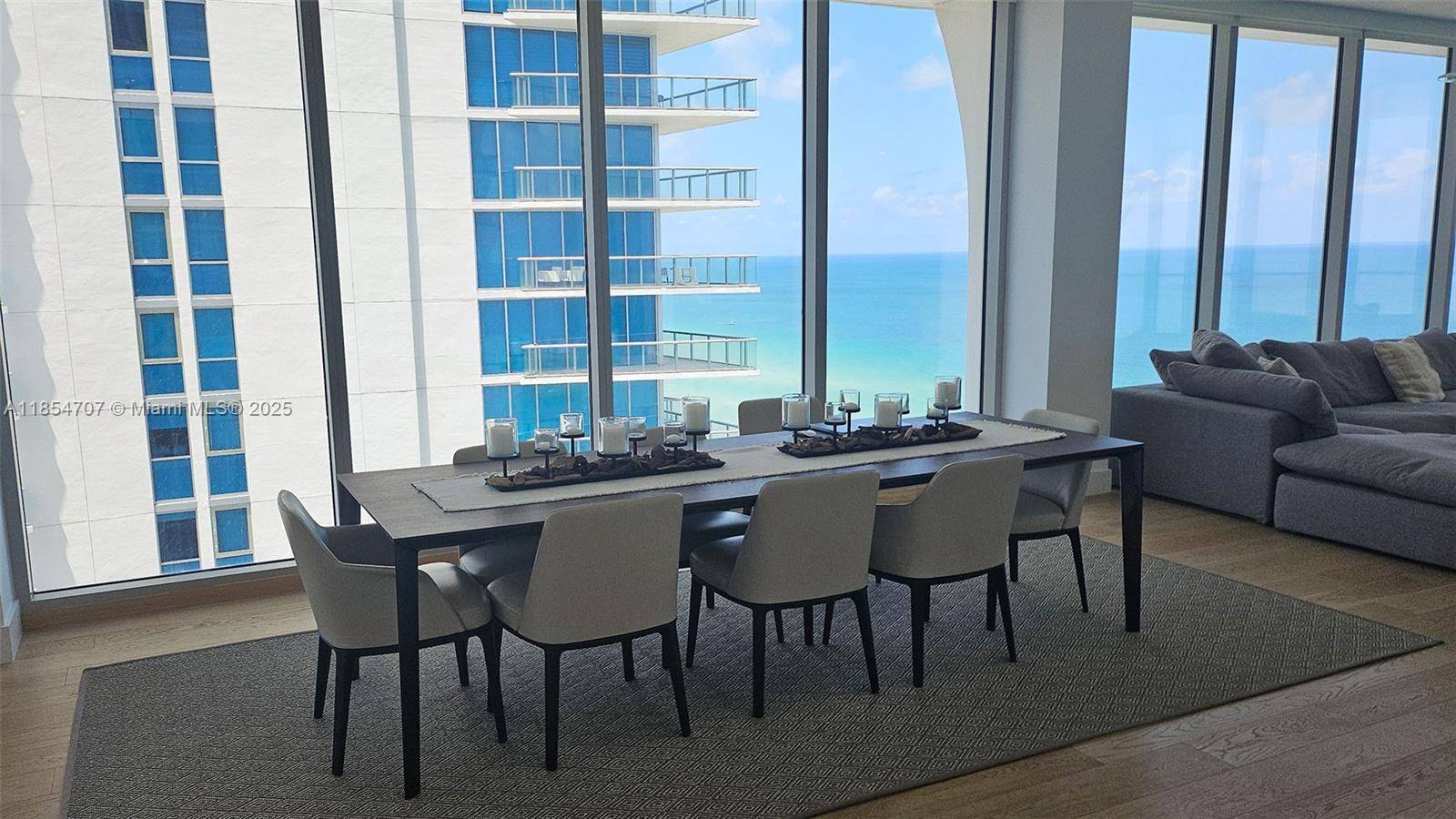 Sunny Isles Beach, FL 33160,16901 Collins Ave #2005