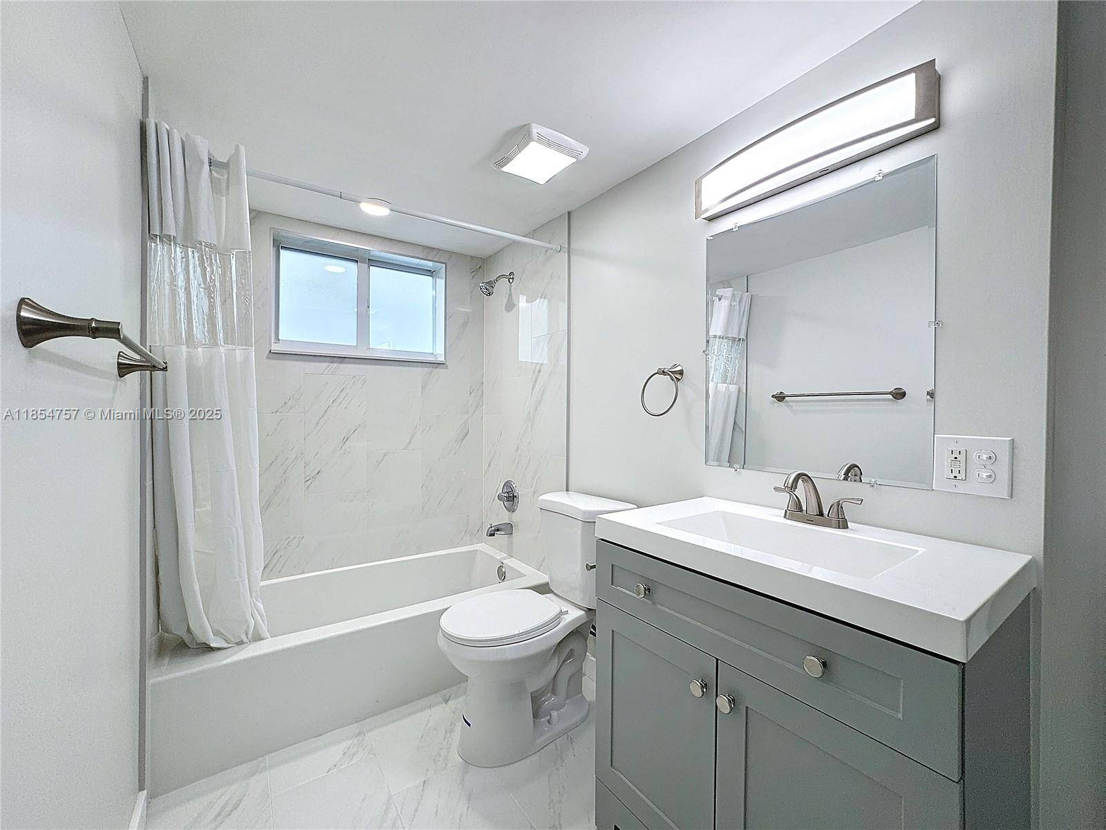 Fort Lauderdale, FL 33305,901 NE 18th Ct #105