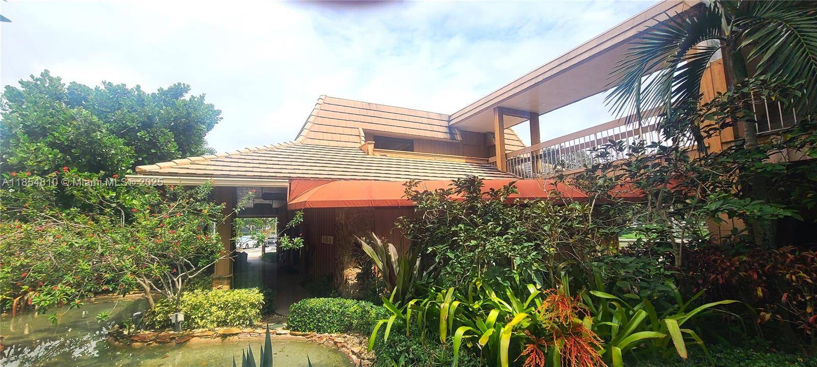 Sunrise, FL 33351,7800 W Oakland Park Blvd #10 & 101
