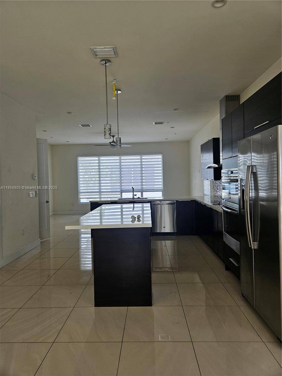 Doral, FL 33178,6670 NW 105th Ct #6670