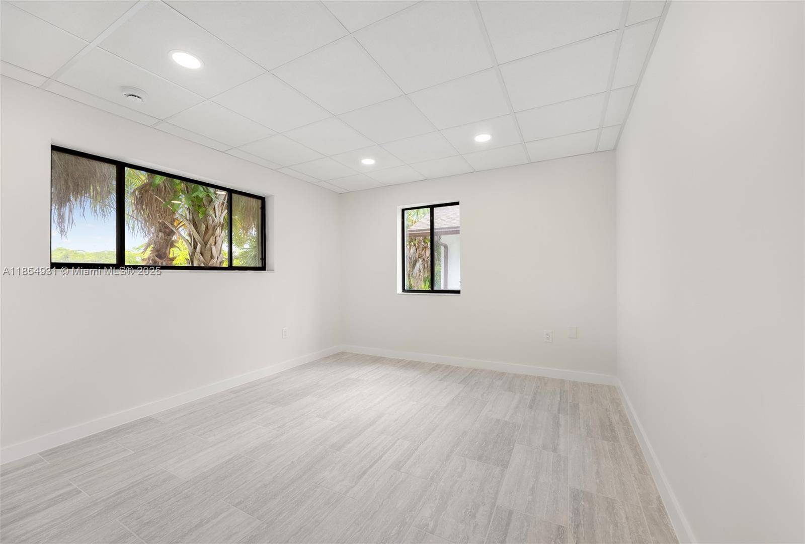 South Miami, FL 33143,7731 SW 62nd Ave #201