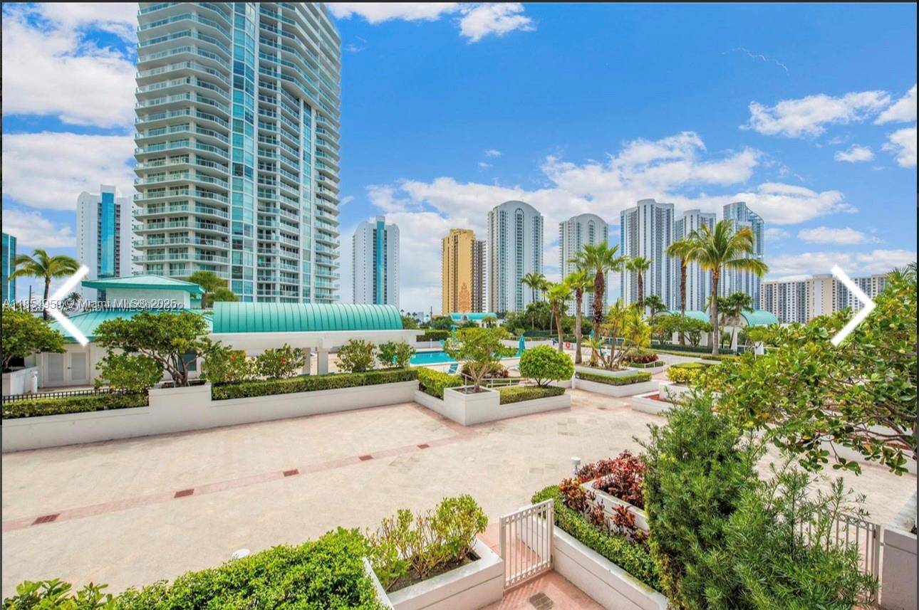 Sunny Isles Beach, FL 33160,16500 Collins Ave #1453