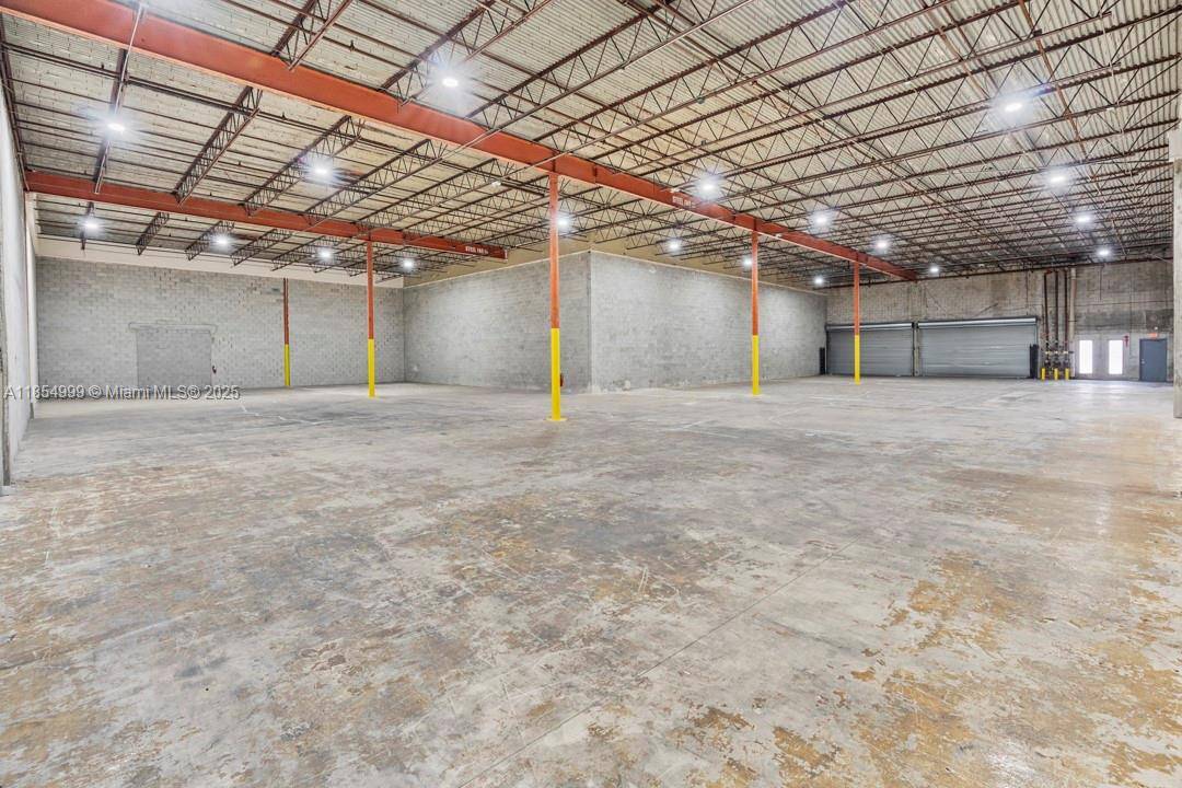 Doral, FL 33126,1626 NW 82nd Ave #1580-1590