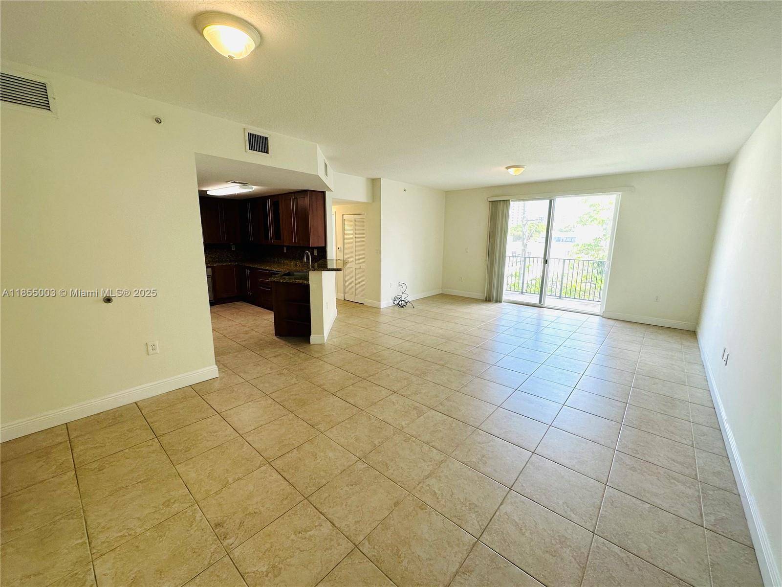 Coral Gables, FL 33134,118 Zamora Ave #308
