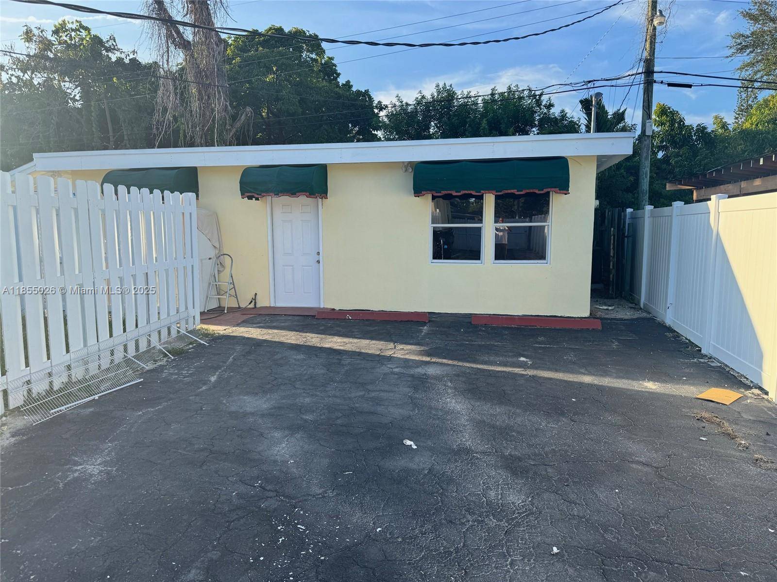 North Miami Beach, FL 33160,2233 NE 173rd St #Back