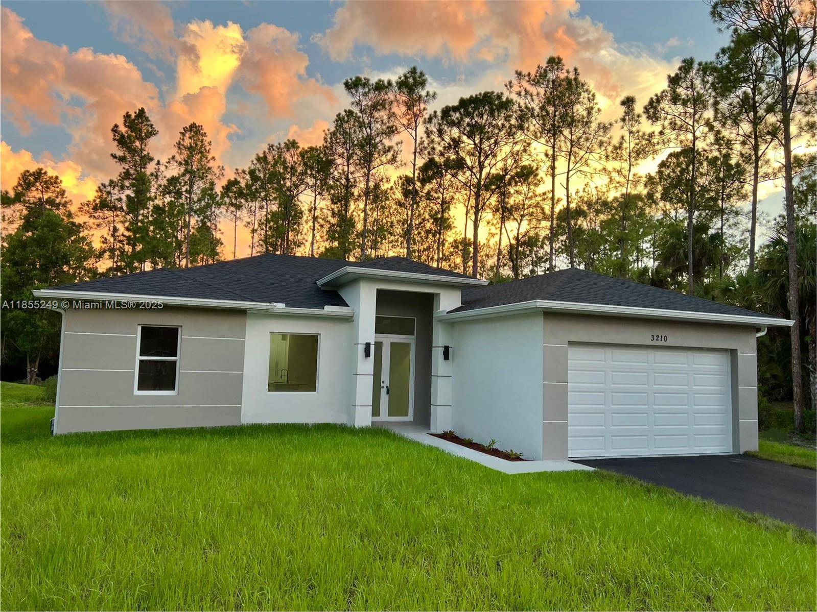 Naples, FL 34117,3210 10th Ave SE