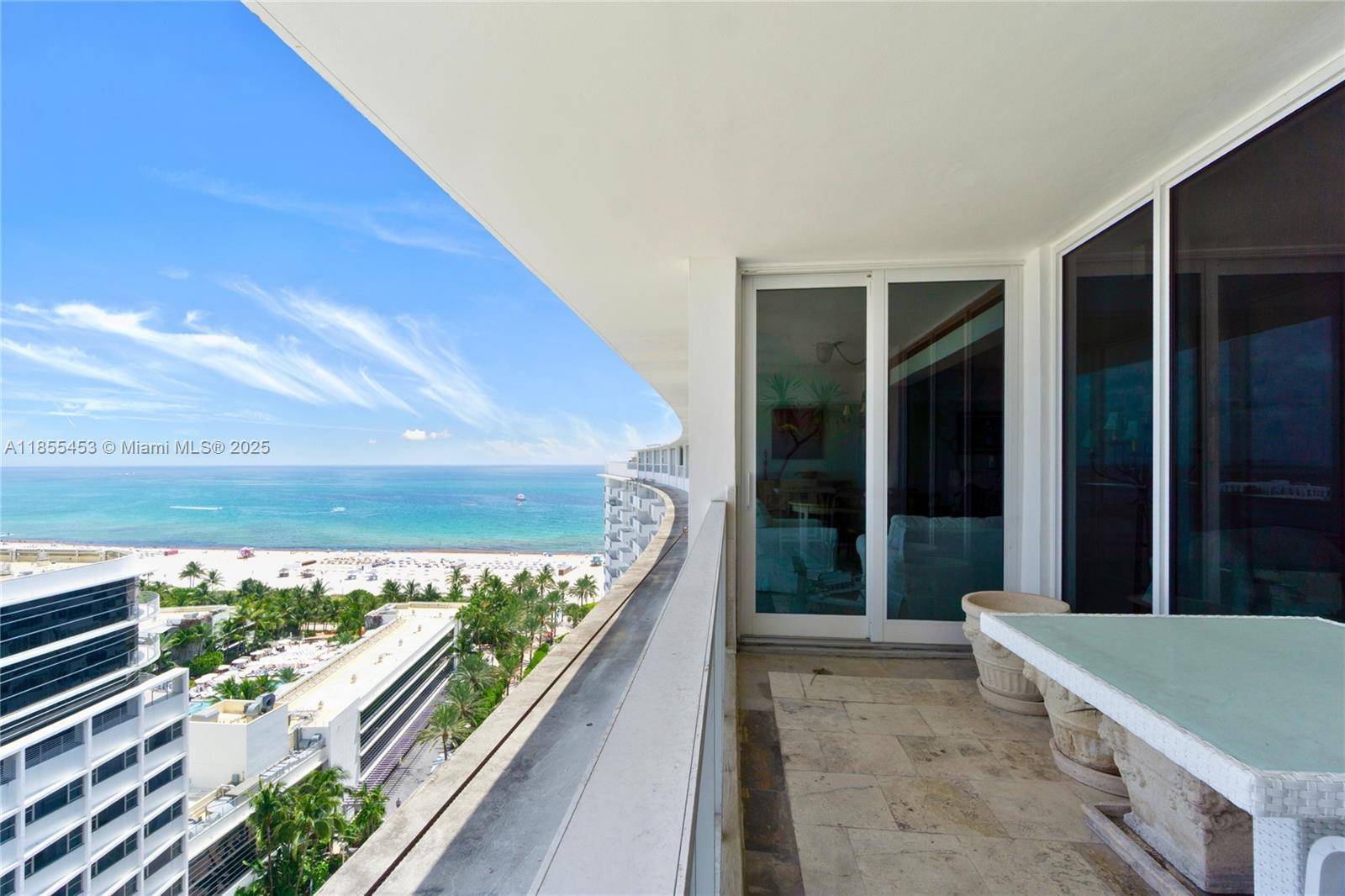 Miami Beach, FL 33139,100 Lincoln Rd #PH8