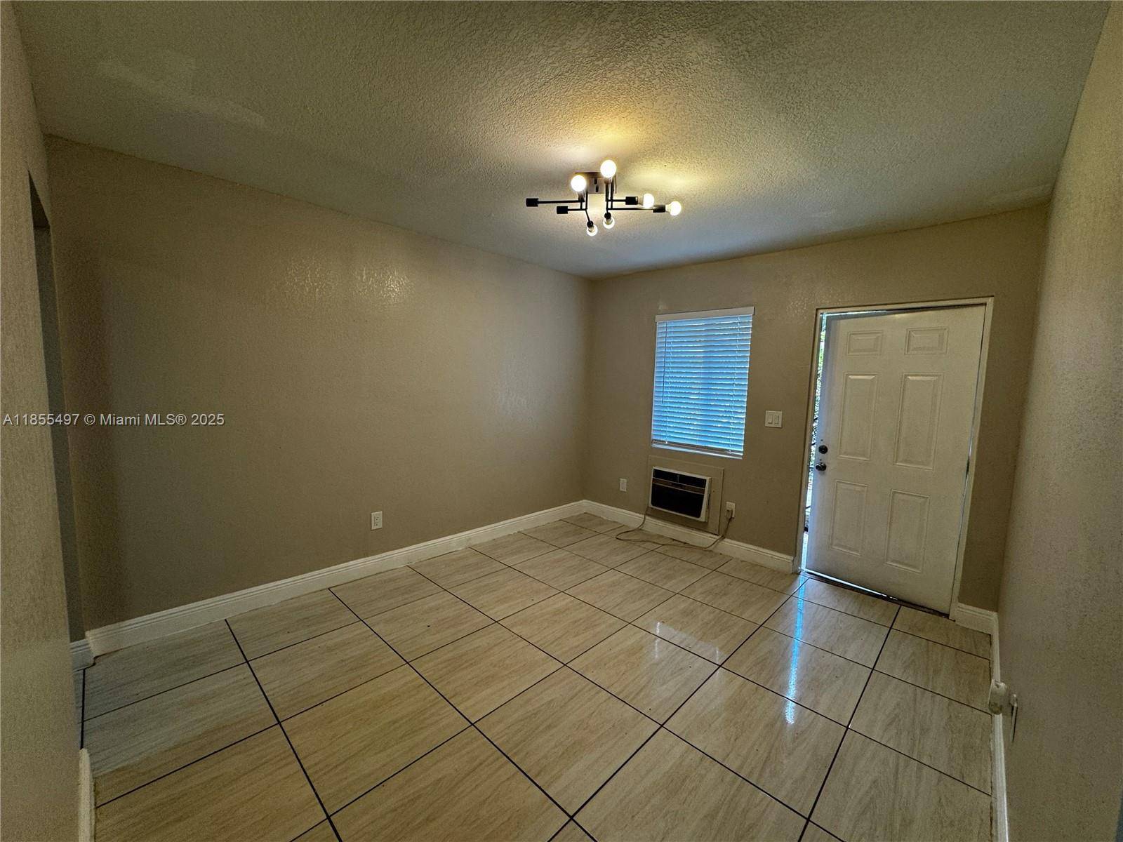 Opa Locka, FL 33054,1940 Washington Ave #12
