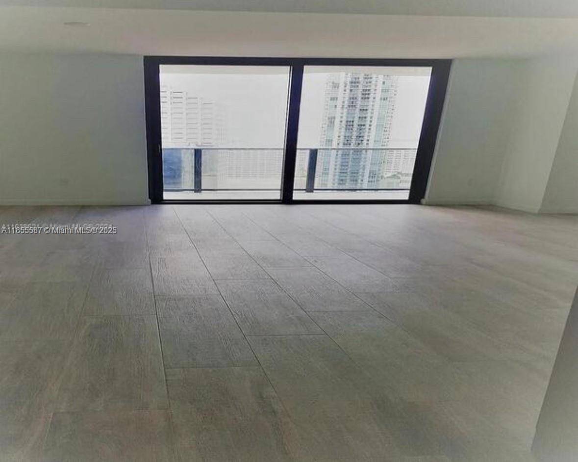Miami, FL 33130,45 SW 9th St #2102