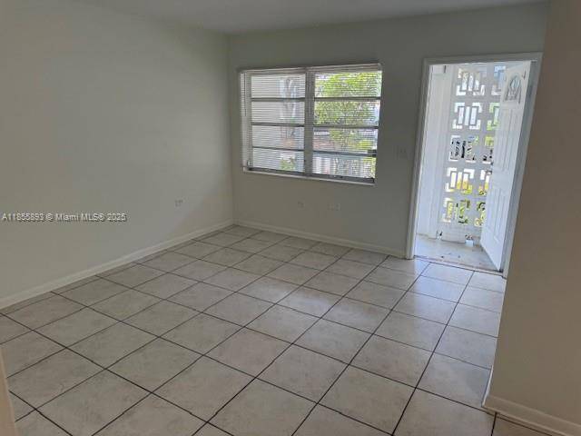 Lake Worth, FL 33460,202 N K St #3