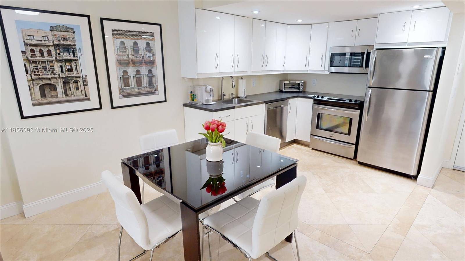 Miami Beach, FL 33139,345 Ocean Dr #224