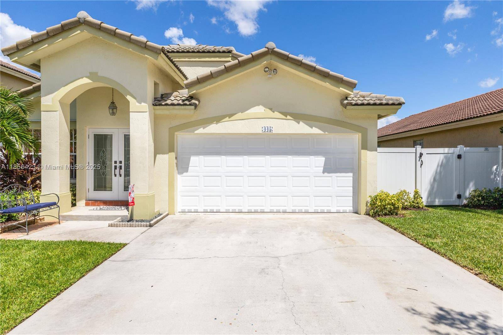 Pembroke Pines, FL 33029,445 SW 205th Ave