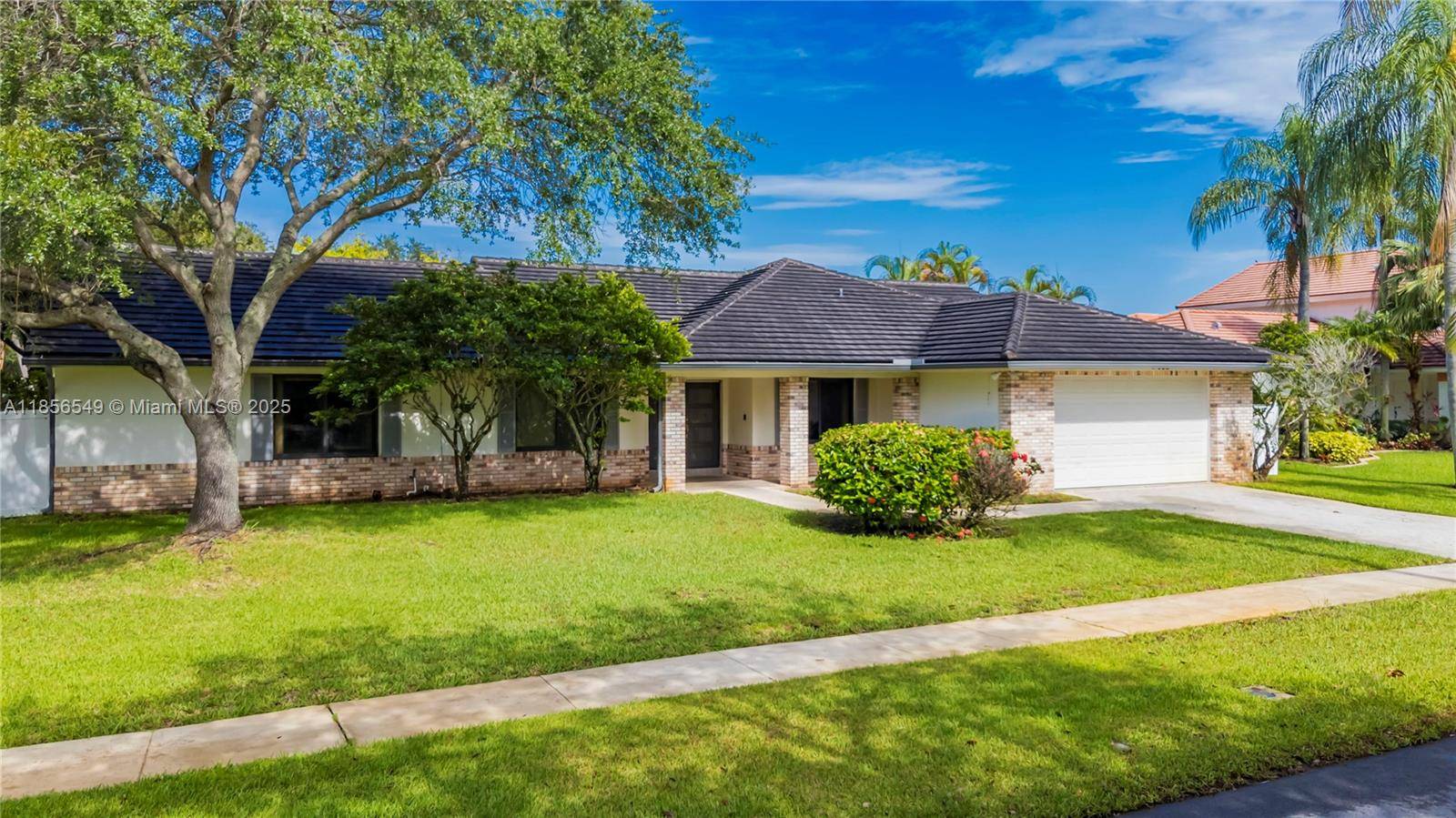 Pembroke Pines, FL 33029,400 NW 202nd Way