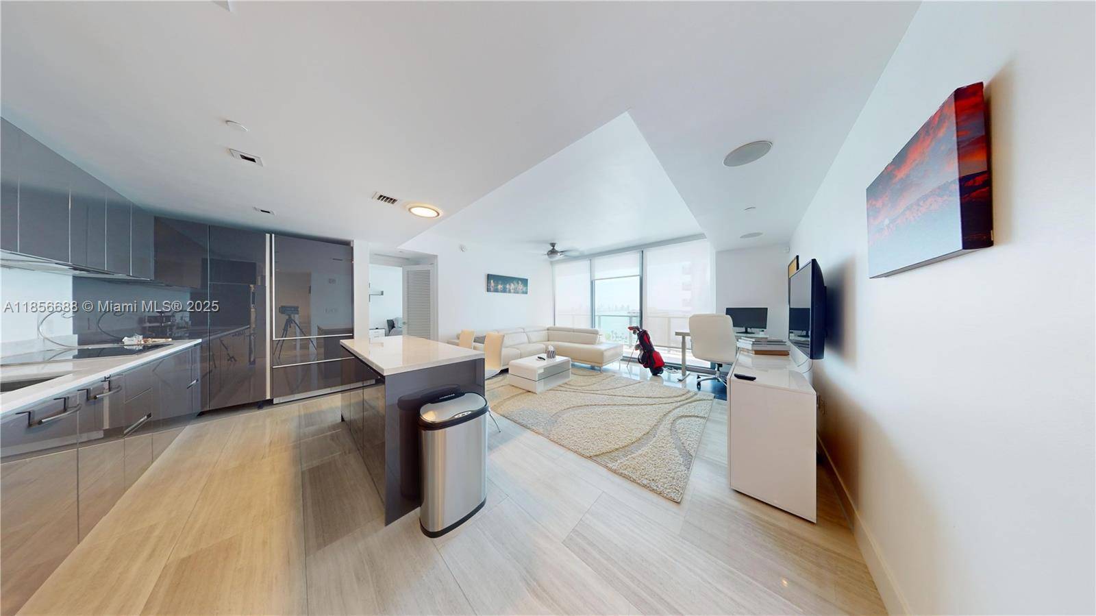 Miami, FL 33131,1451 Brickell Ave #1502