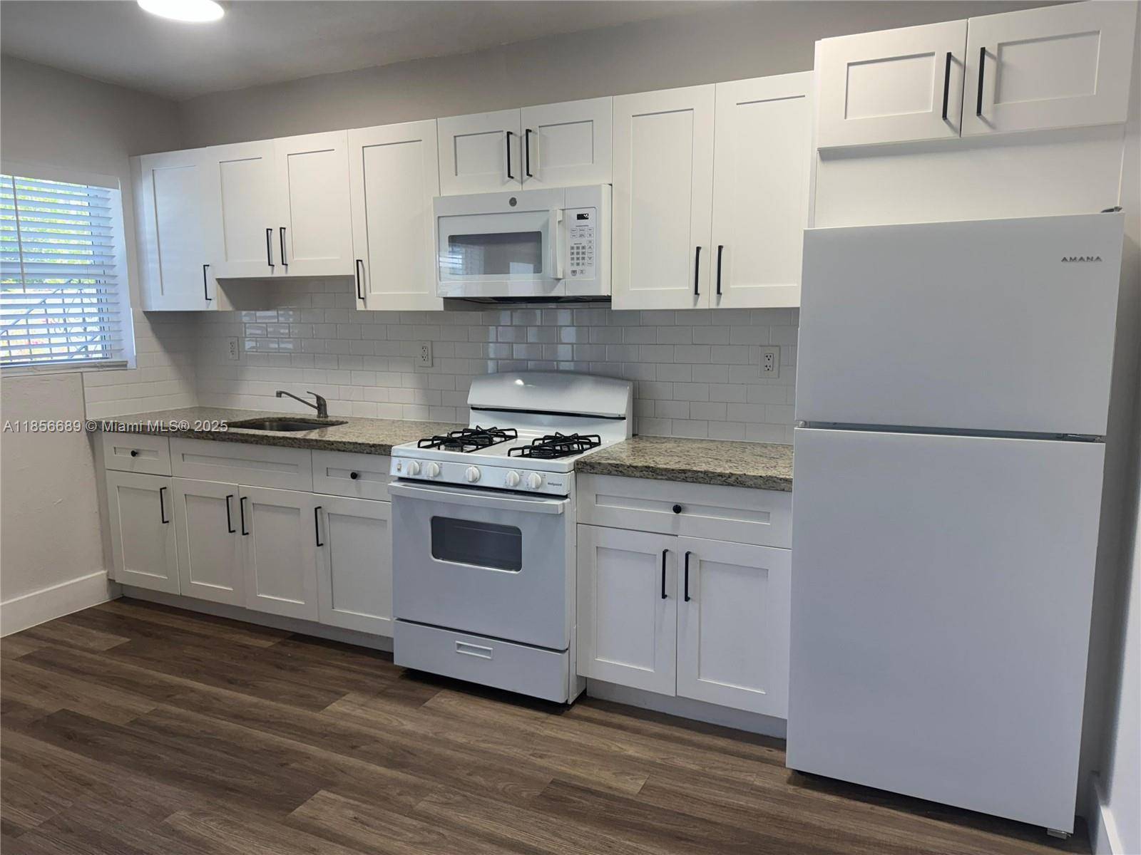 Hialeah, FL 33010,25 W 6th St #2