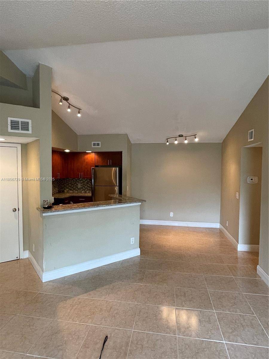 Sunrise, FL 33325,595 Vista Isles Dr #1923