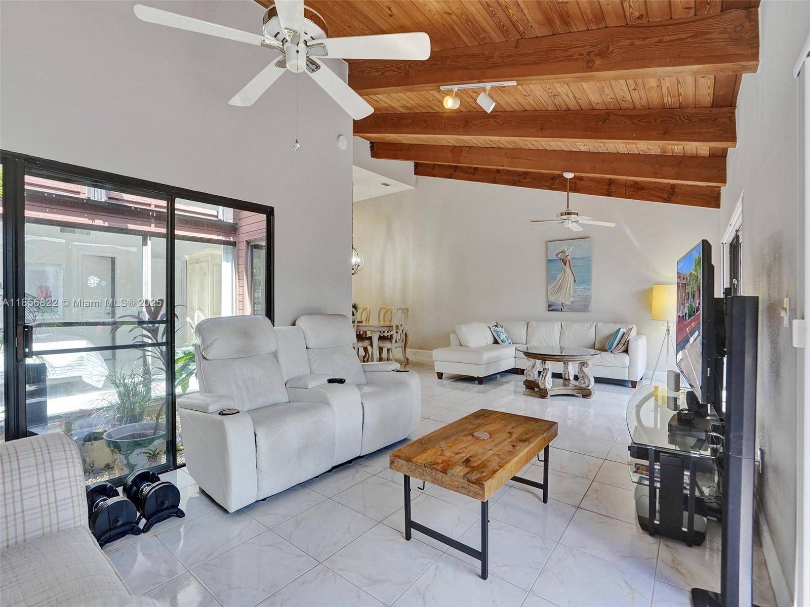 Hallandale Beach, FL 33009,2667 S Parkview Dr #2667