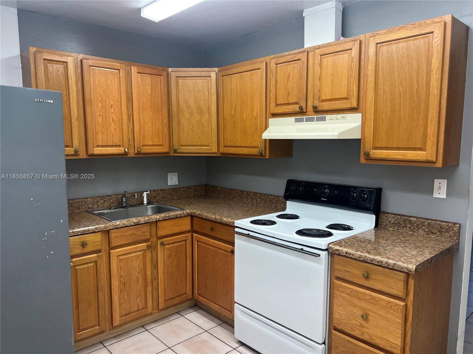 Coral Springs, FL 33065,9203 NW 38th Dr #12