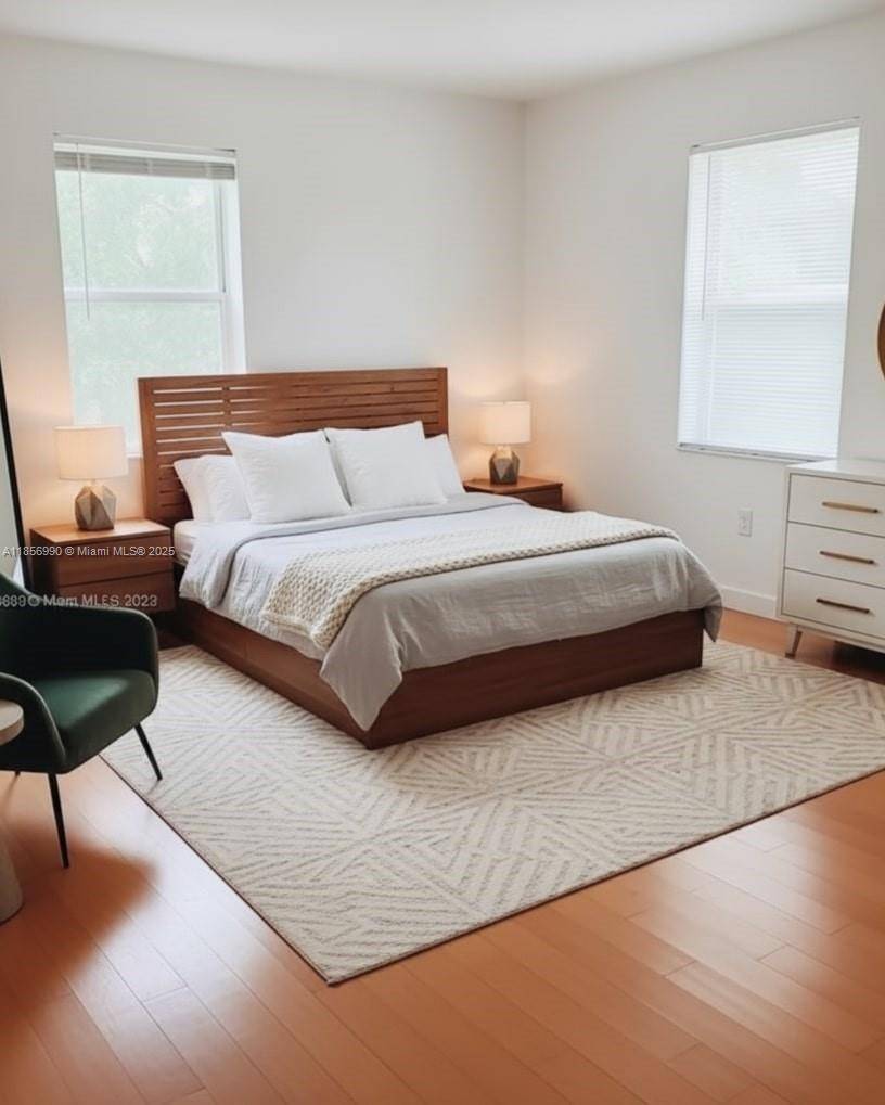 Miami Beach, FL 33139,719 Meridian Ave #7