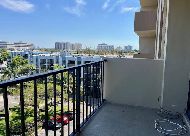 North Miami, FL 33161,1470 NE 123rd St #A707