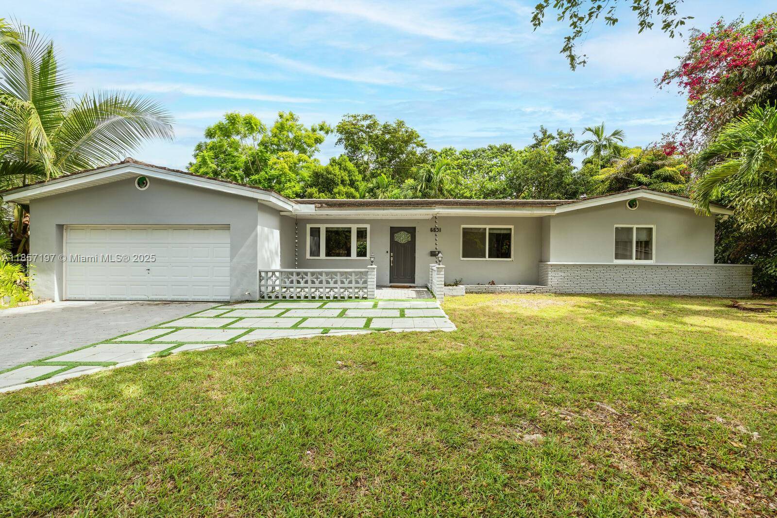 South Miami, FL 33143,6501 SW 65th St