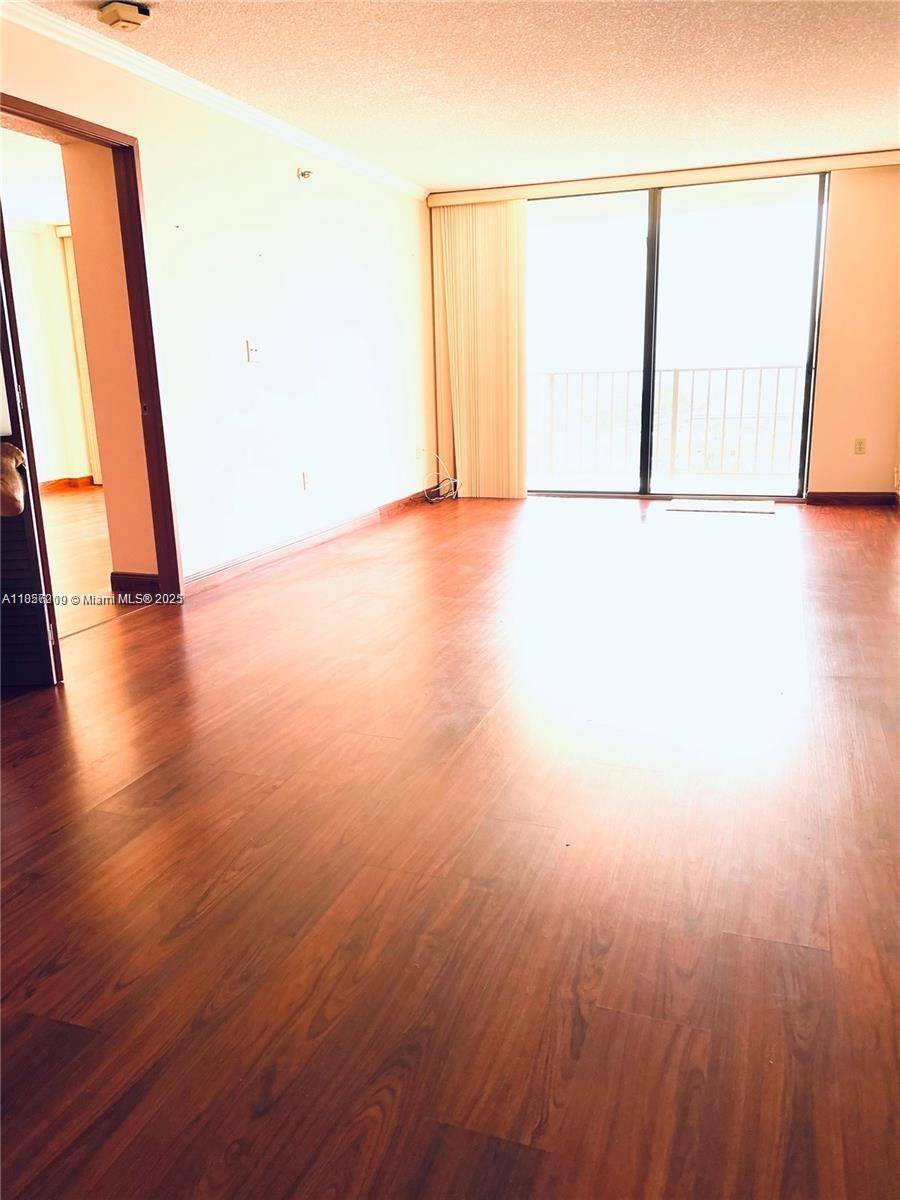 Sunny Isles Beach, FL 33160,210 174th St #1103