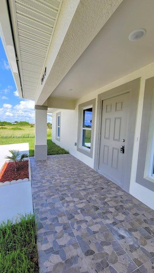 La Belle, FL 33935,9019 E Crow Cir