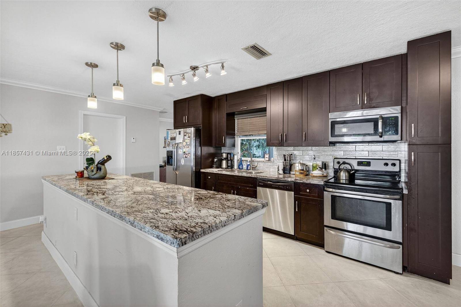 Tamarac, FL 33321,8101 NW 59th Pl