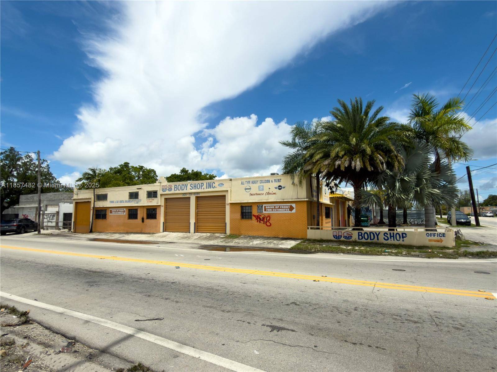 Miami, FL 33150,195 NW 71st St