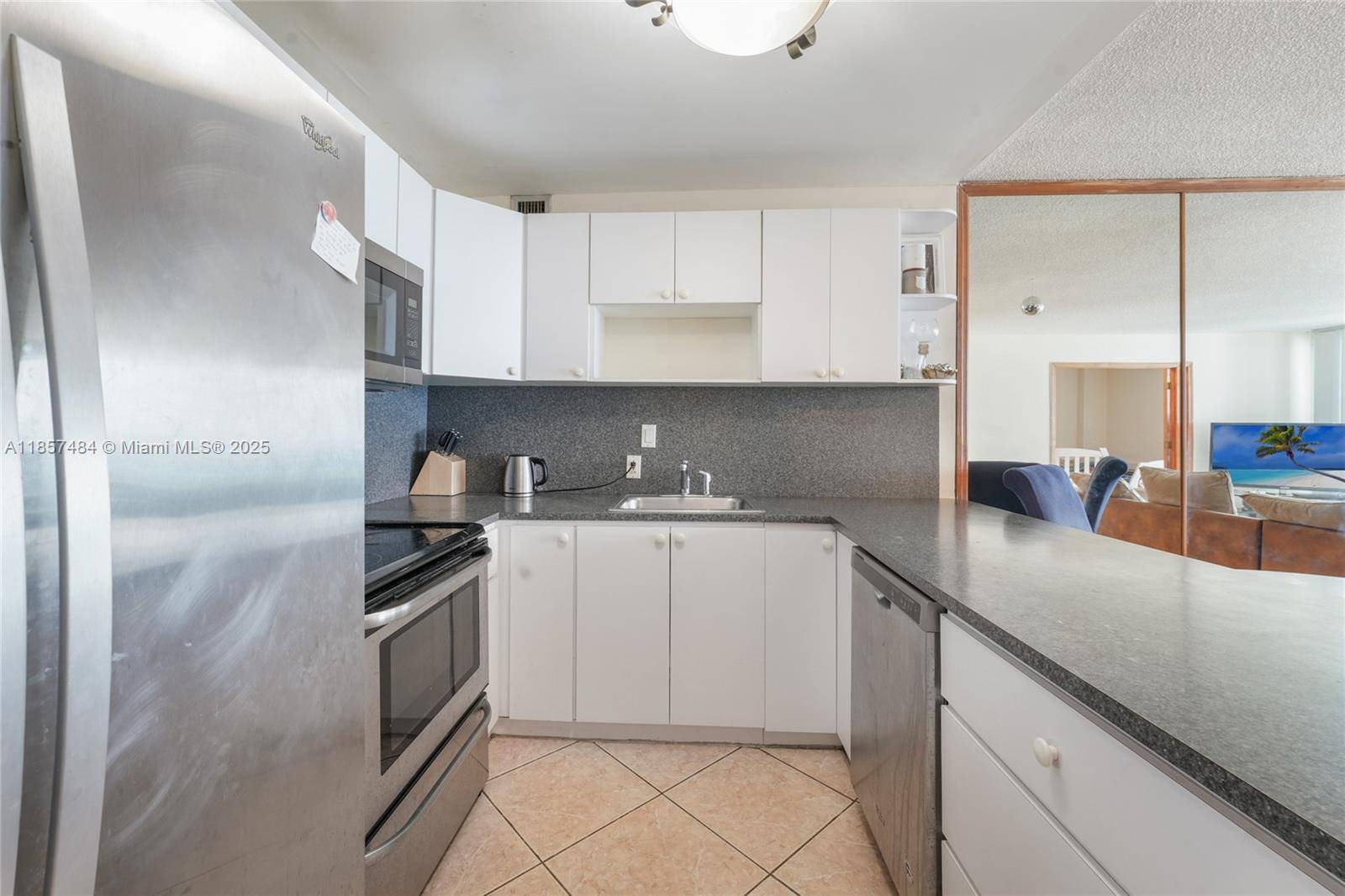 Sunny Isles Beach, FL 33160,100 Bayview Dr #1411