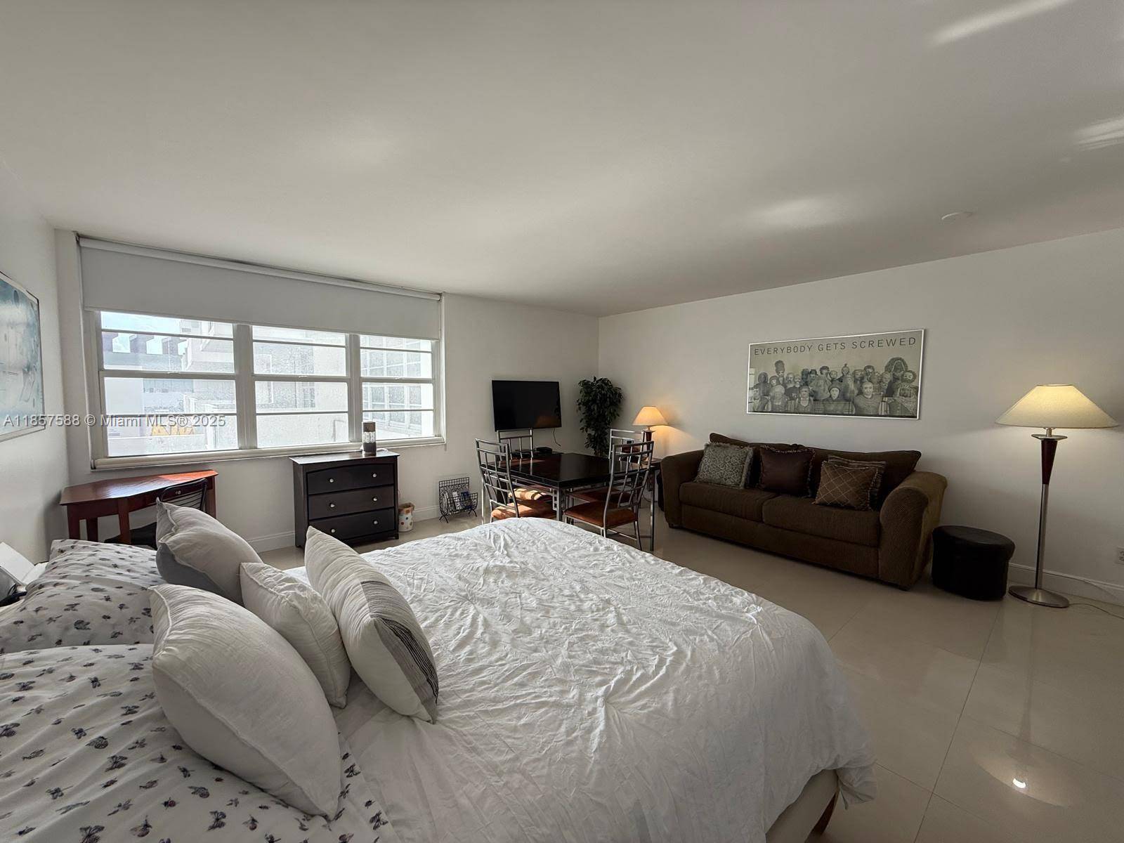 Miami Beach, FL 33139,100 Lincoln Rd #316