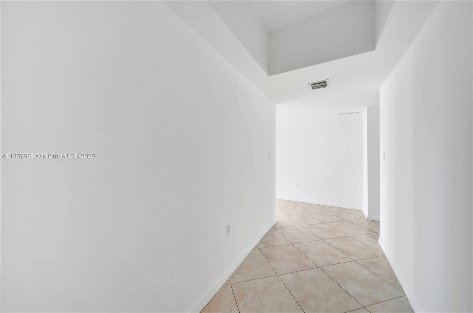 Hollywood, FL 33020,140 S Dixie Hwy #1037