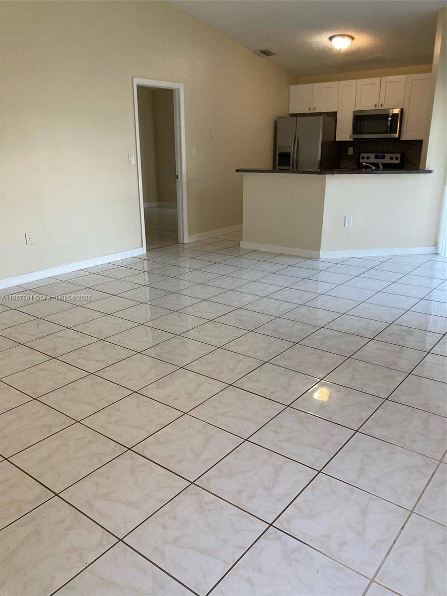 Homestead, FL 33035,1901 San Remo Cir #1901