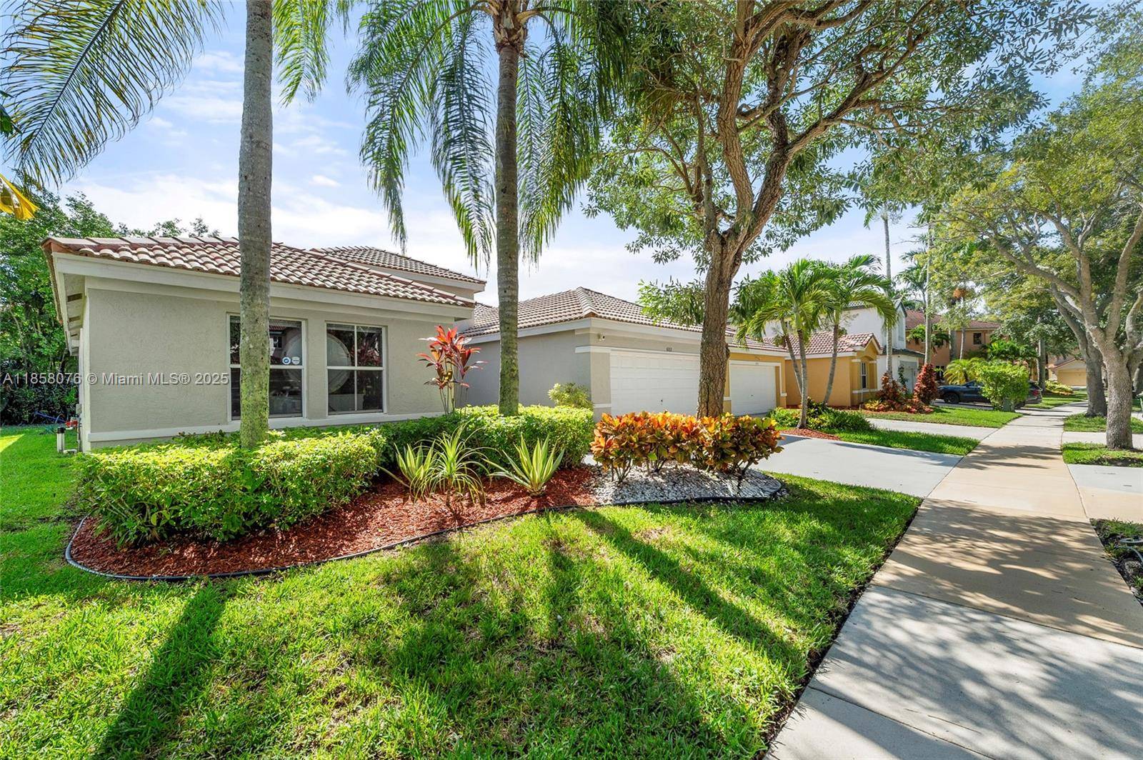Weston, FL 33331,4265 Palmetto Trl