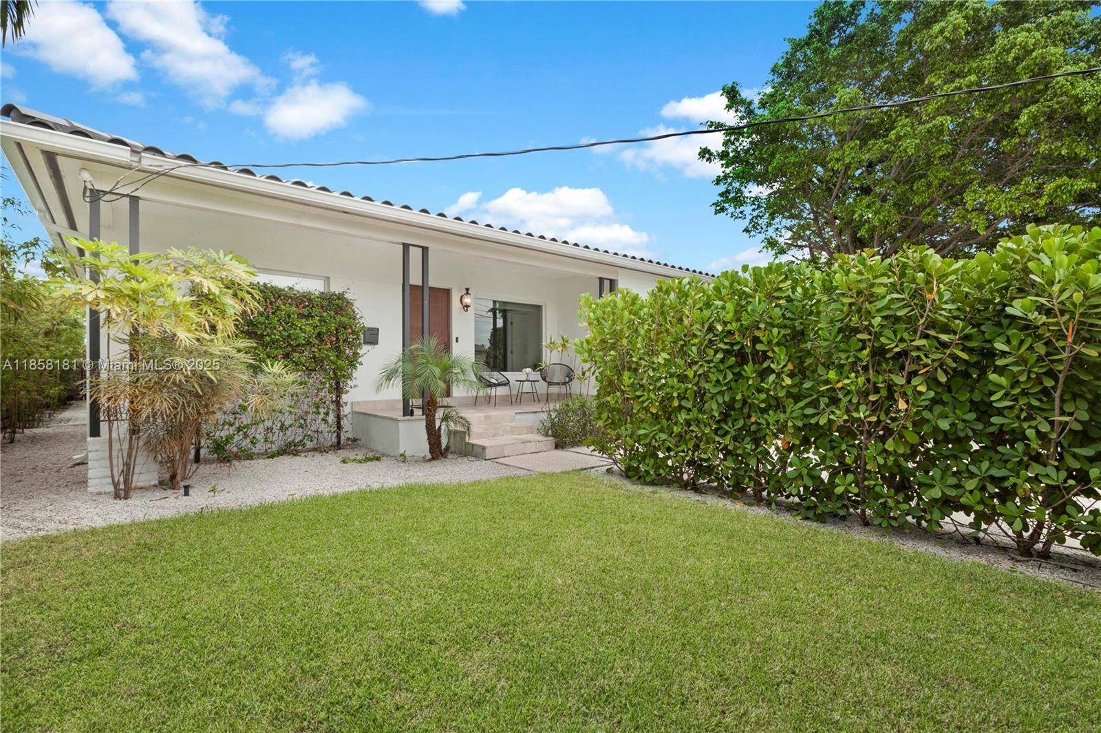 Surfside, FL 33154,9065 Emerson Ave