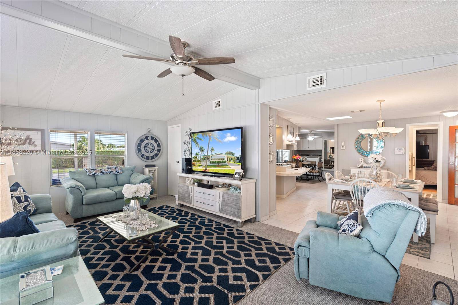 Deerfield Beach, FL 33064,202 NW 52nd St #0