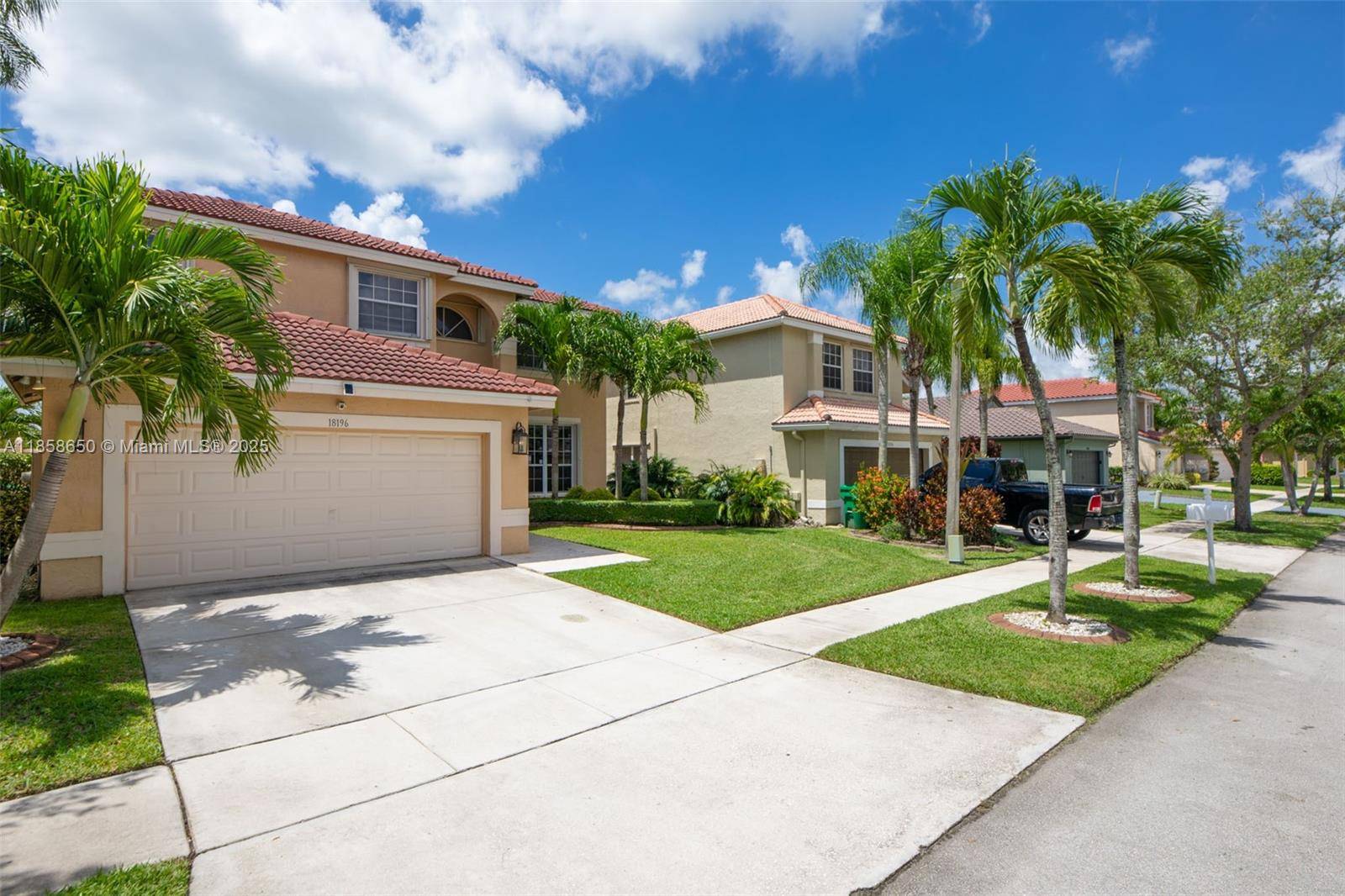 Miramar, FL 33029,18196 SW 29th St