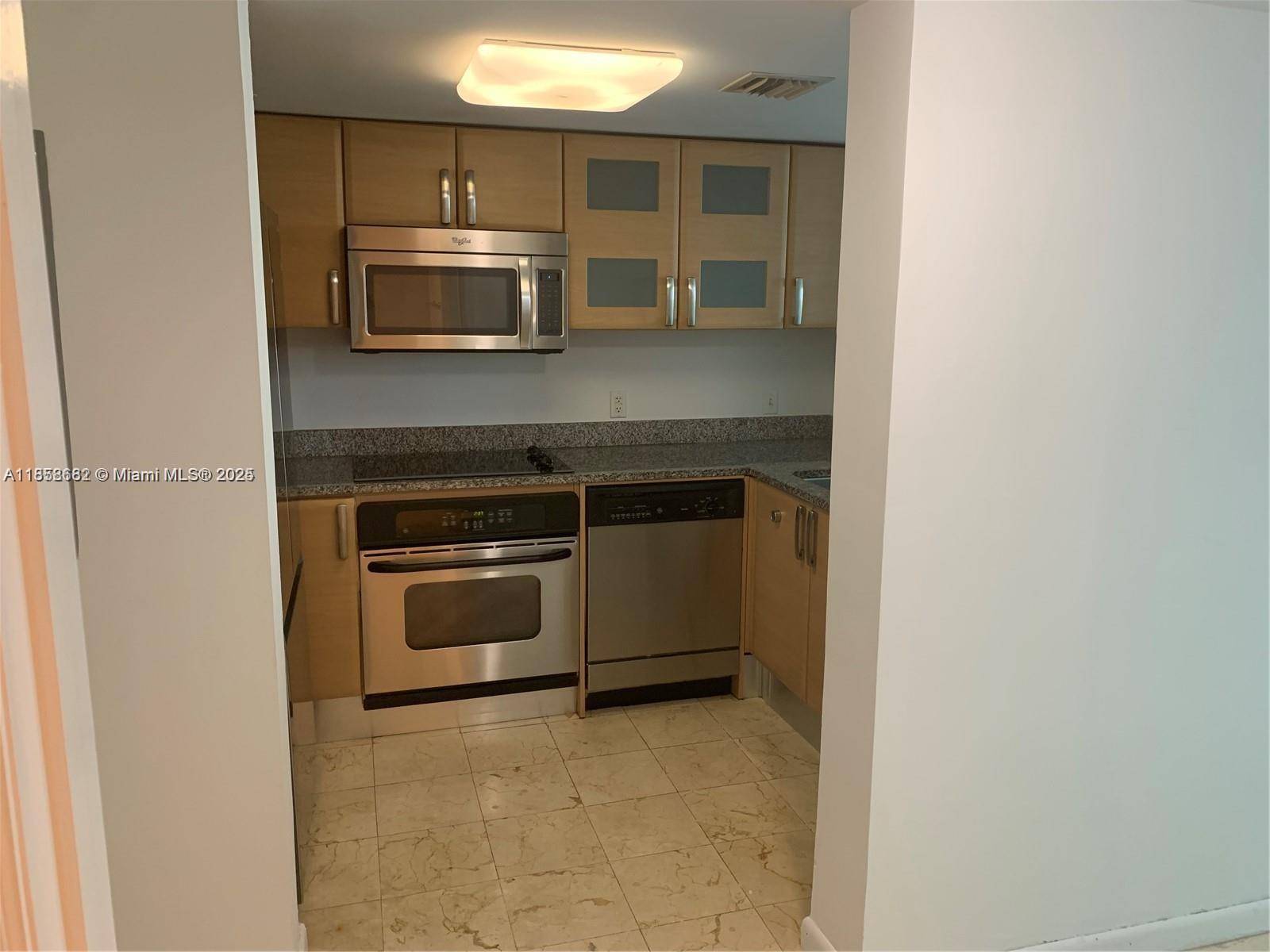 Miami, FL 33129,2101 Brickell Ave #511