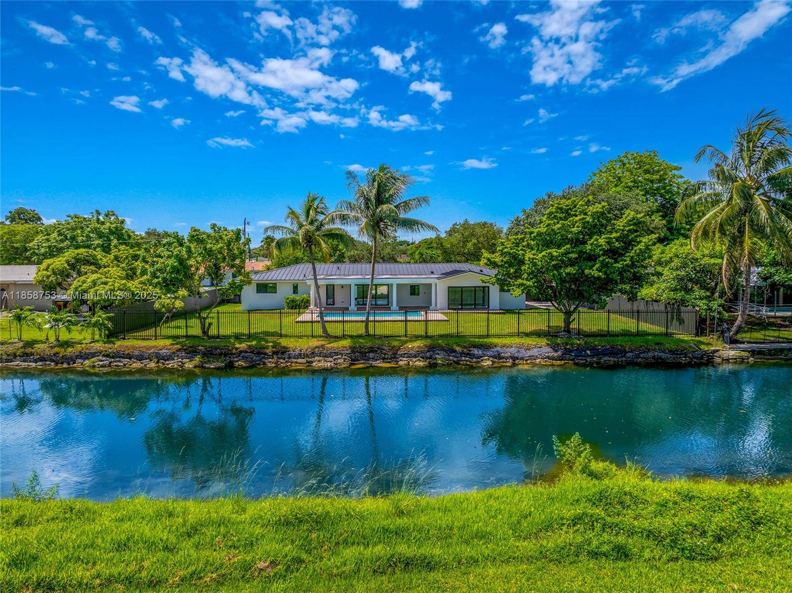Palmetto Bay, FL 33158,8021 SW 140th Ter